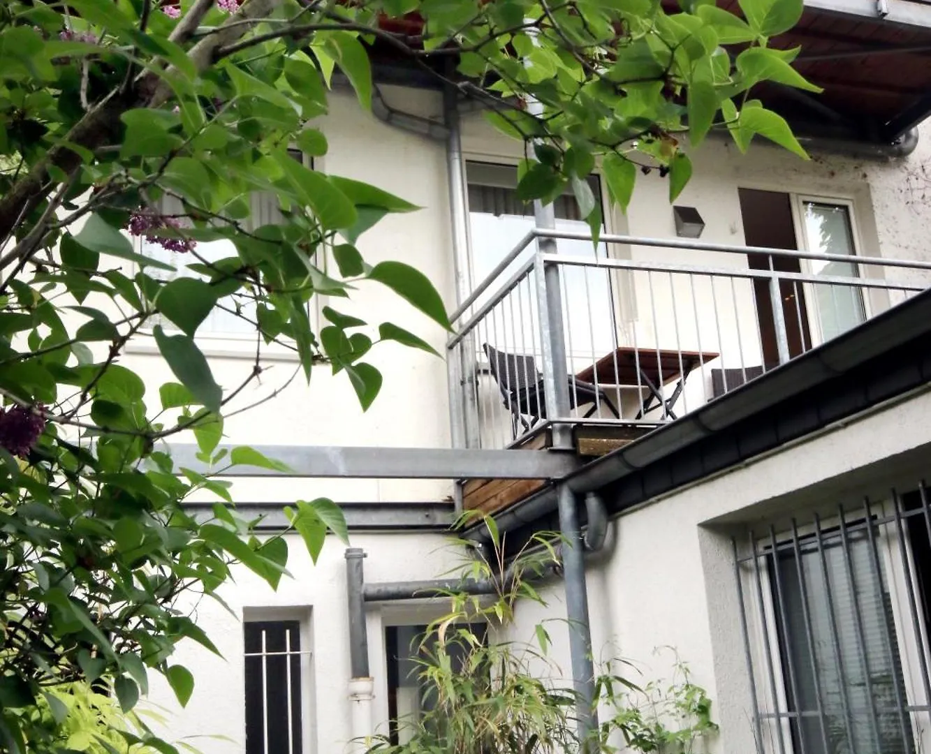 Moebliertes Apartment Im Herzen Von Duesseldorf Německo